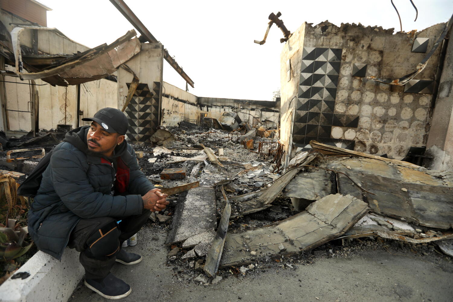 Altadena, CA - January 30: in Altadena on Thursday, Jan. 30, 2025 in Altadena, CA. (Genaro Molina / Los Angeles Times)